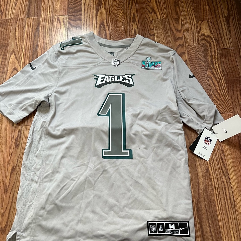 Jalen hurts Super Bowl jersey never worn with tags